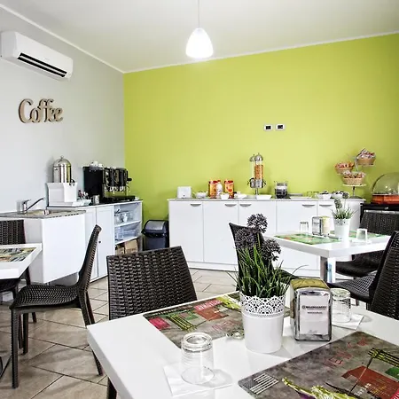 La Dimora 住宿加早餐酒店