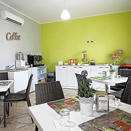 La Dimora Bed & Breakfast