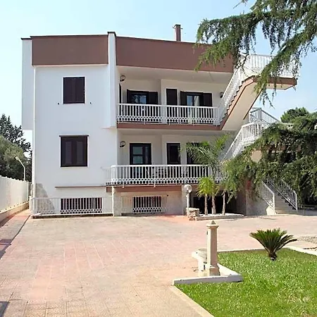 La Dimora Bed & Breakfast