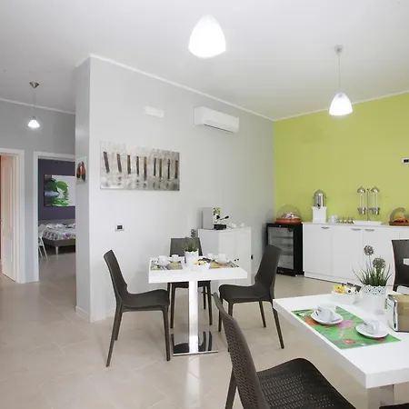 La Dimora 住宿加早餐酒店